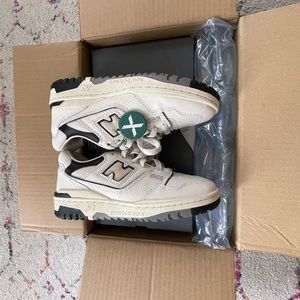 New Balance 550’s Sea Salt Beige US Men’s size 6/ US Women’s size 8